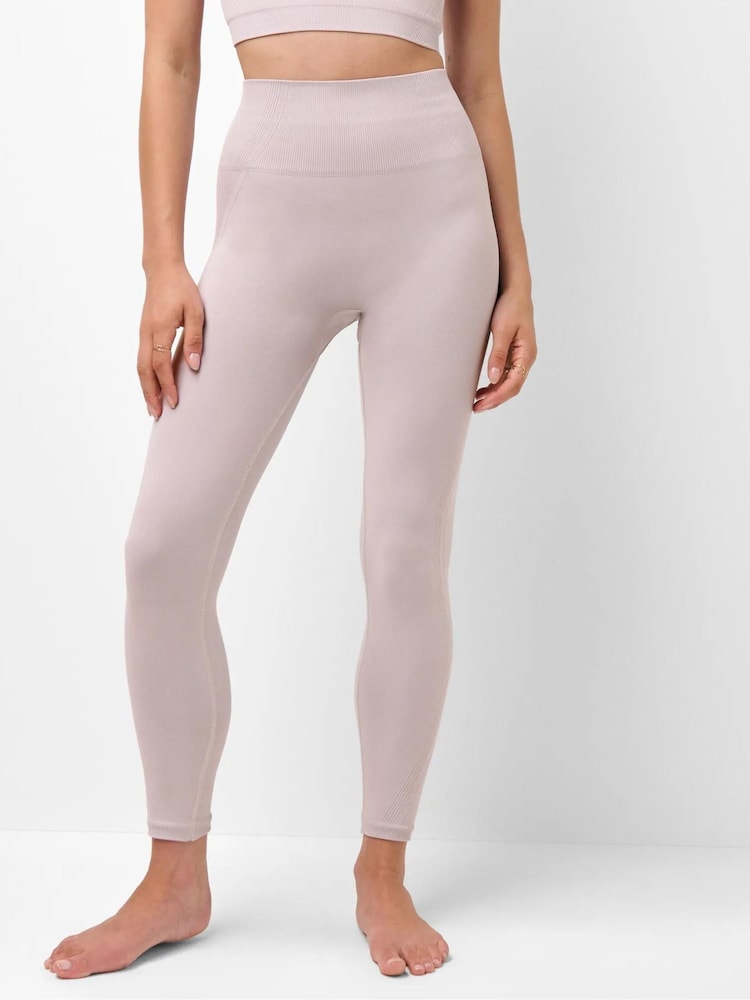Sweaty Betty sømløse teksturerte 7/8 -leggings - Bilde 2 av 6 Sweaty Betty sømløse teksturerte 7/8 -leggings - Bilde 2 av 6