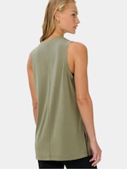 Sweaty Betty Green Soft Flow Studio Longline Tank Top - Image 2 of 6