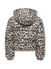Chaqueta acolchada con capucha, cremallera y estampado de leopardo de ONLY KIDS - Imagen 5 de 5