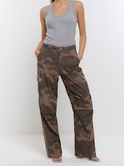 River Island Green Heatseal Cargo Camo Trousers - Image 1 of 4