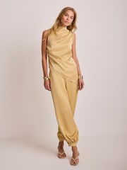 Mint Velvet Satin Asymmetric Top - 圖片 3/6