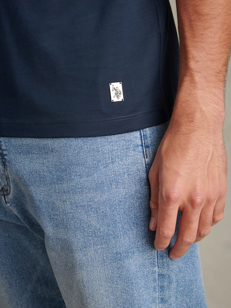 Azul - U.S. Polo Assn. Camiseta de algodón Supima prémium - Imagen 2 de 6