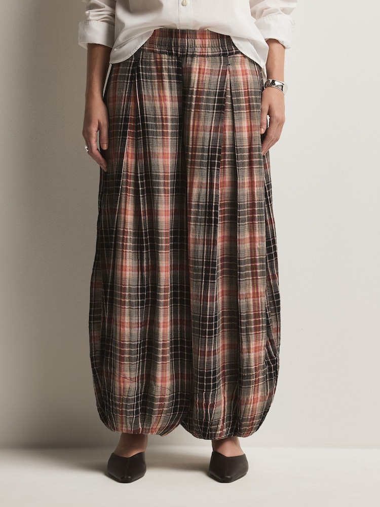 Free People Red Moonflower Plaid Balloon Trousers - Image 6 of 6 Free People Red Moonflower Plaid Balloon Trousers - Image 6 of 6
