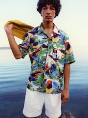 GANT Green Relaxed Cotton Lyocell Print Short Sleeve Shirt - Image 1 of 5