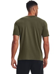 Verde - Camiseta deportiva con logo en la parte izquierda del pecho de Under Armour - Imagen 2 de 6