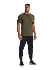 Verde - Camiseta deportiva con logo en la parte izquierda del pecho de Under Armour - Imagen 4 de 6