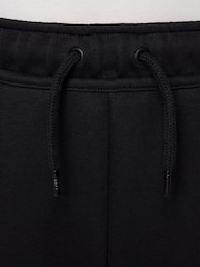 Nike Black Liverpool FC Tech Fleece Joggers - Image 7 of 8