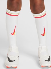Nike White Kids Liverpool Replica Football Kit - Image 6 of 15