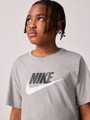 Nike Grey Marl HBR Logo 100% Cotton T-Shirt - Image 4 of 4