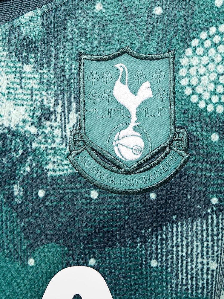 Nike Green Jr. Tottenham Hotspur FC 24/25 Third Stadium 3 Piece Football Kit - Image 17 of 17
