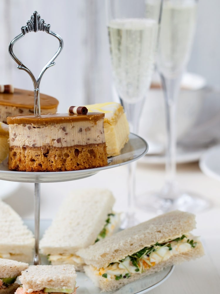AS Afternoon Tea With Bubbly For Two Gift Experience - Image 2 of 3