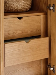 Willis & Gambier Oak Bordeaux 3 Door Wardrobe - Image 12 of 14