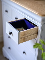 Willis & Gambier Dove Grey Chantilly 3 Drawer 7 Drawer Chest - Image 3 of 11