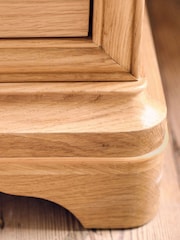 Willis & Gambier Oak Bordeaux Tall 7 Drawer Chest - Image 11 of 12