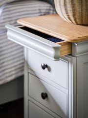 Willis & Gambier Dove Grey Chantilly Bedside Chest - Image 2 of 9