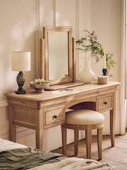 Willis & Gambier Oak Bordeaux Dressing Table - Image 1 of 11