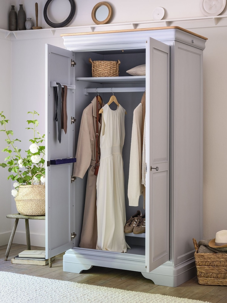 Willis & Gambier Dove Grey Chantilly 2 Door Wardrobe - Image 2 of 11 Willis & Gambier Dove Grey Chantilly 2 Door Wardrobe - Image 2 of 11