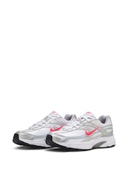 Nike Silver/Pink Initiator Retro Runner Trainers - Image 3 of 7