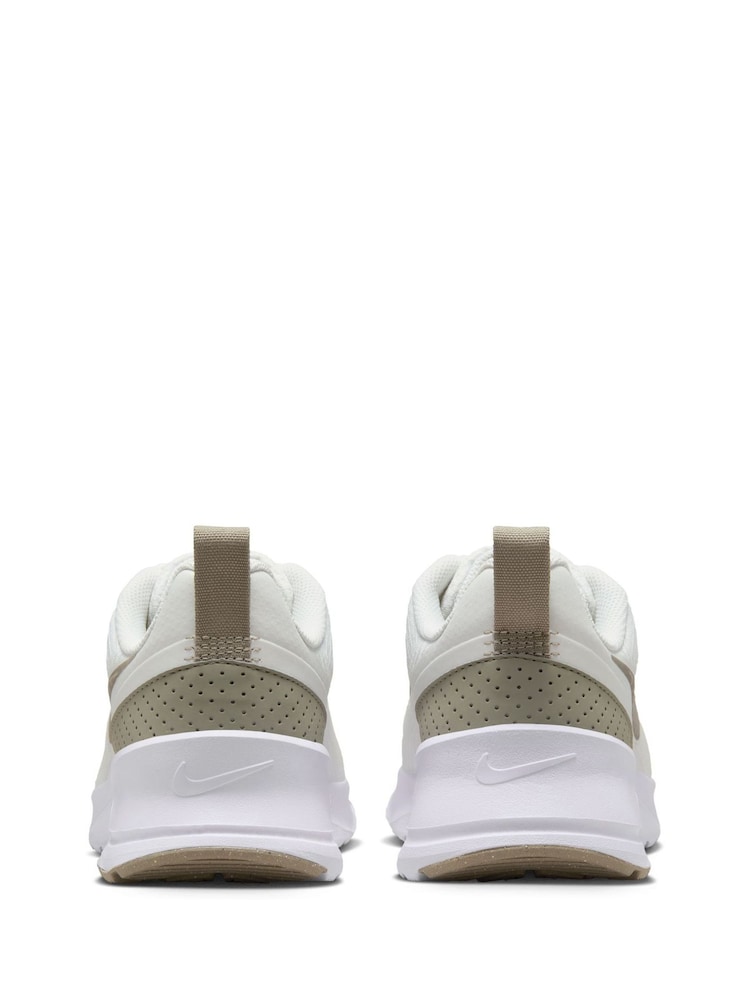 Nike Light Green Air Max Nuaxis Trainers - Image 4 of 9