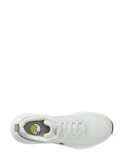 Nike Light Green Air Max Nuaxis Trainers - Image 5 of 9