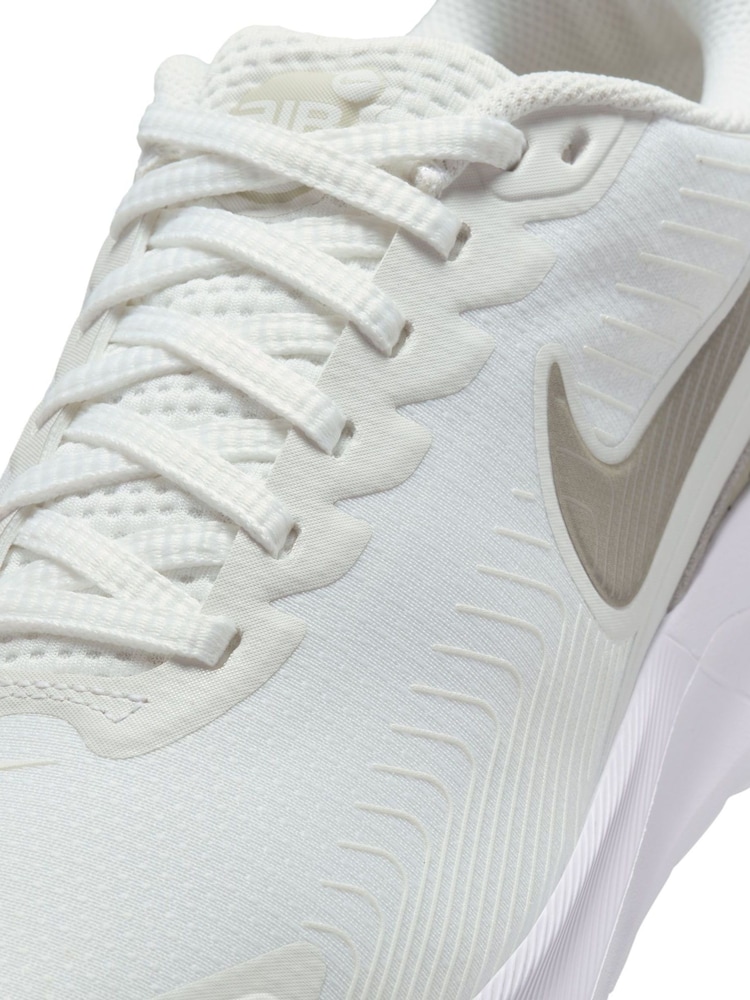 Nike Light Green Air Max Nuaxis Trainers - Image 8 of 9