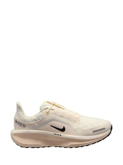 Nike Nude Winflo 11 GORETEX Weatherized Road Running Trainers - Image 1 of 10