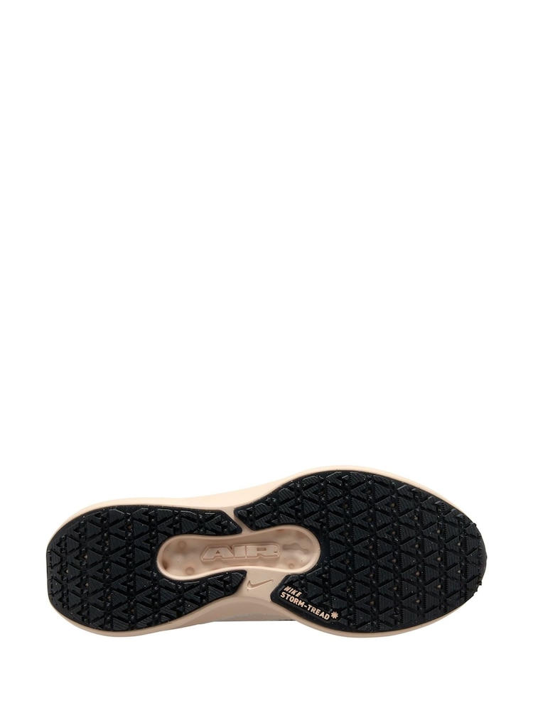 Nike Nude Winflo 11 GORETEX Weatherized Road Running Trainers - Image 7 of 10