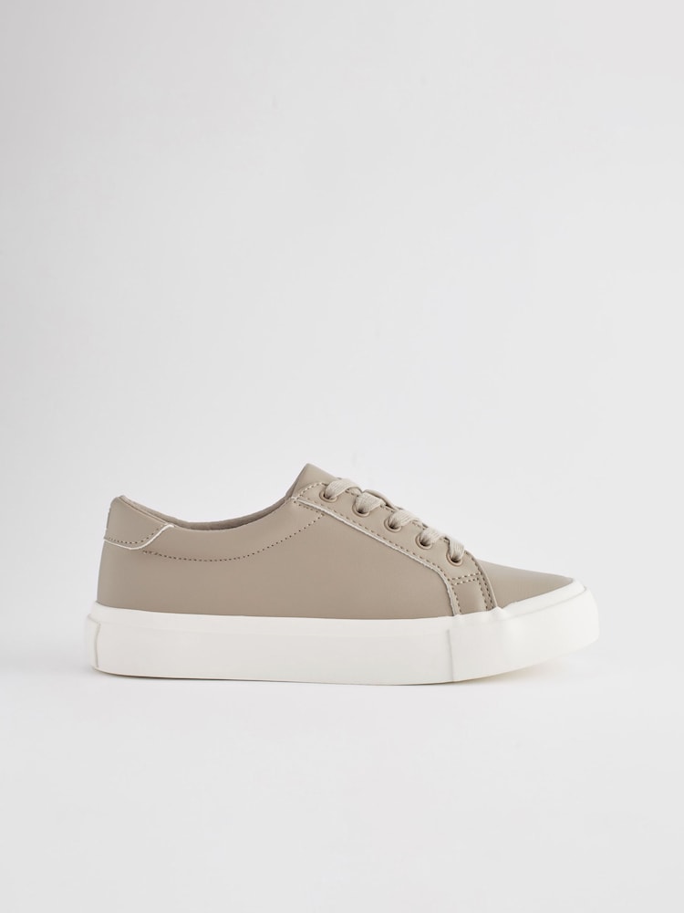 Nevtralno - na vezalke; z vezalkami Smart Trainers - Slika 2 iz 5 Nevtralno - na vezalke; z vezalkami Smart Trainers - Slika 2 iz 5