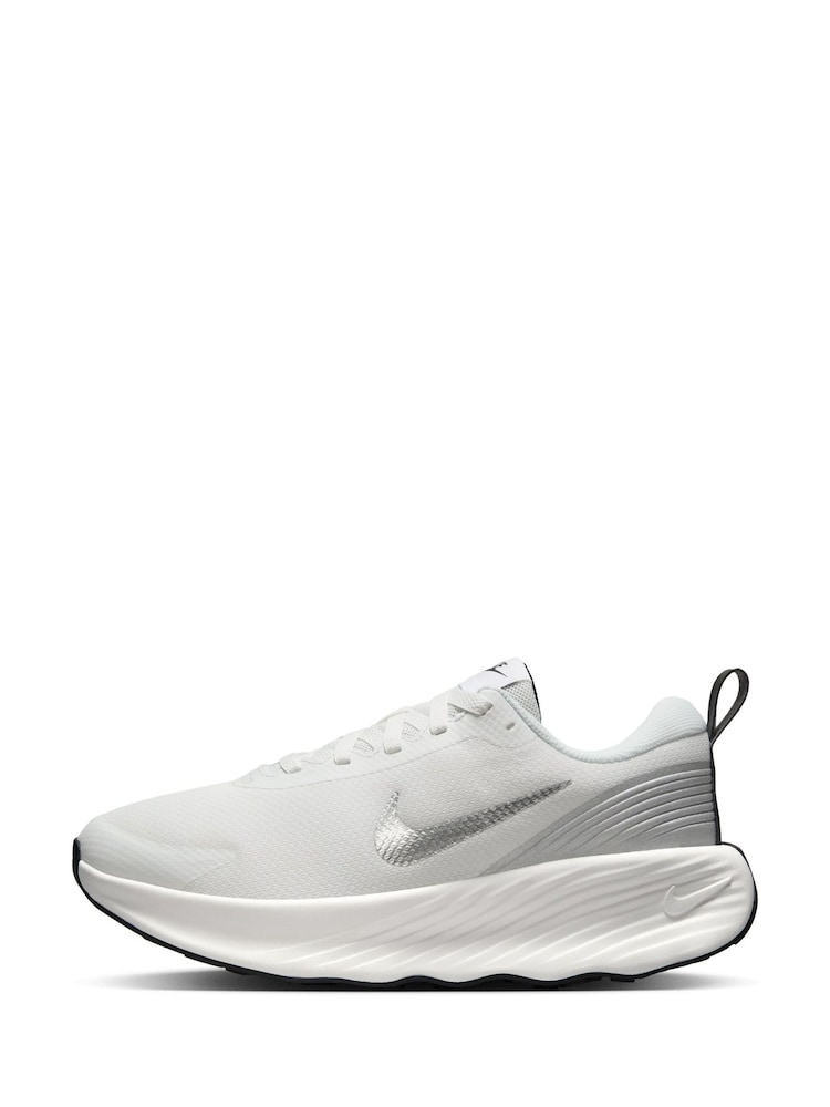 Nike White/Silver Promina Walking Trainers - Image 2 of 11