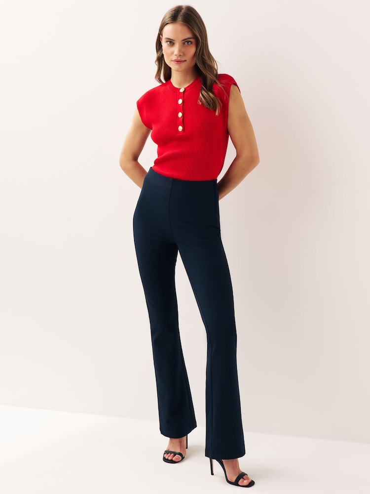 rdeča - Majica brez rokavov s kratkimi rokavi in zlatimi gumbi - Slika 2 iz 6 rdeča - Majica brez rokavov s kratkimi rokavi in zlatimi gumbi - Slika 2 iz 6