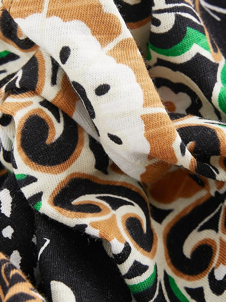 Black Palm Print V-Neck Bubble Hem Top - Image 6 of 6