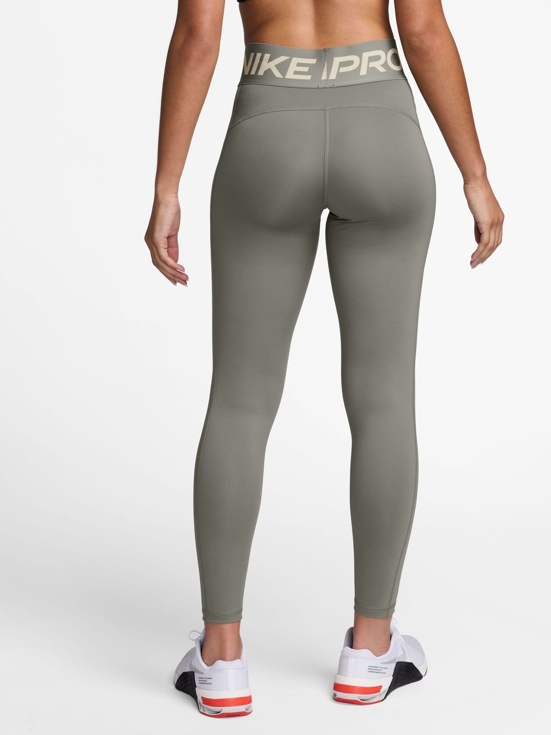 Nike olive green tights online