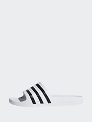 Weiß - adidas Sportswear Adilette Badesandalen - Bild 6 von 11