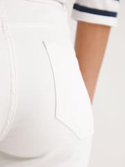 Simply Be White 24/7 Knee Shorts - Image 4 of 4