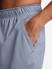 Nike Blue Dri-FIT Totality 7 inch Knit Training Shorts - Image 4 of 7