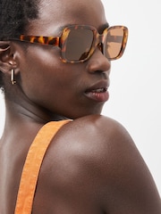 Tortoiseshell Brown Polarised Rectangle Sunglasses - Image 1 of 6