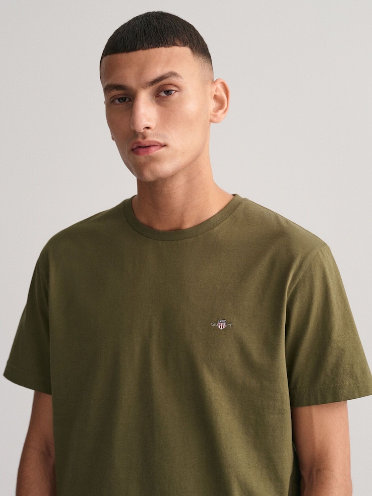 Khakigrün - GANT – T-Shirt mit 100 % Baumwolle und Shield-Logo - Bild 2 von 5