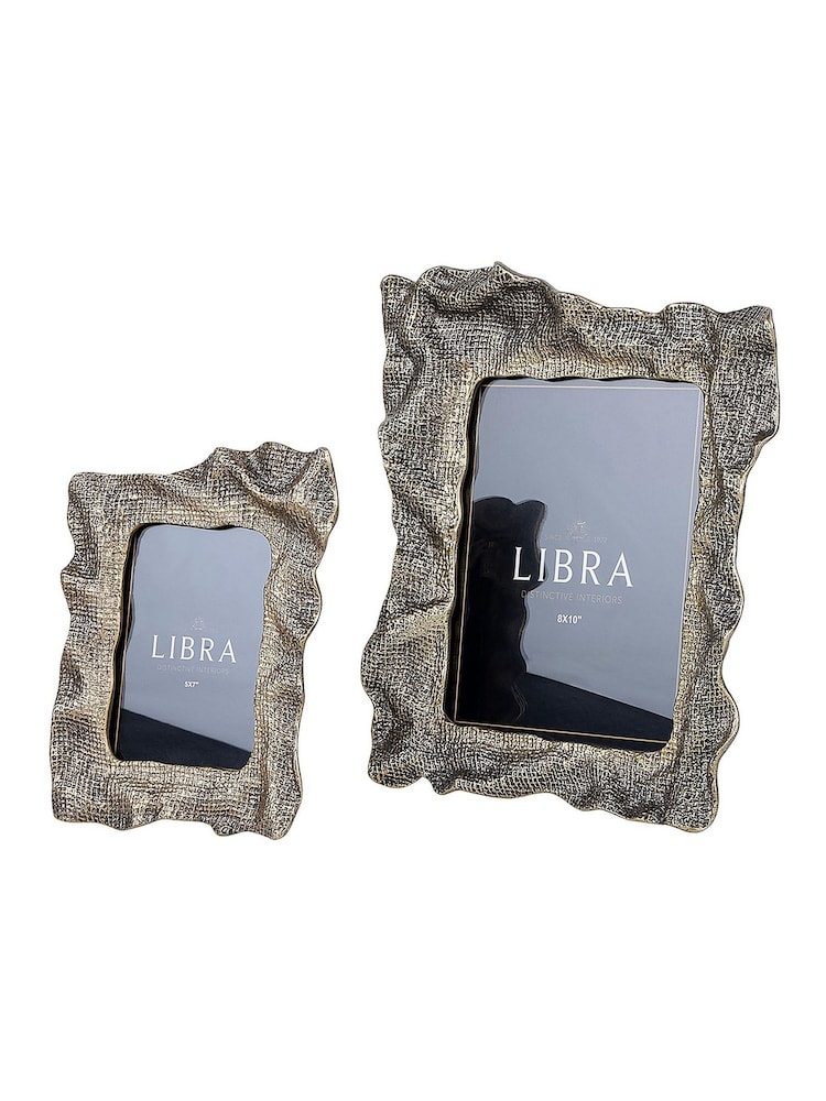 Libra Interiors Antique Brass Gold Molten Weave Photo Frame 5x7 - Image 7 of 7 Libra Interiors Antique Brass Gold Molten Weave Photo Frame 5x7 - Image 7 of 7