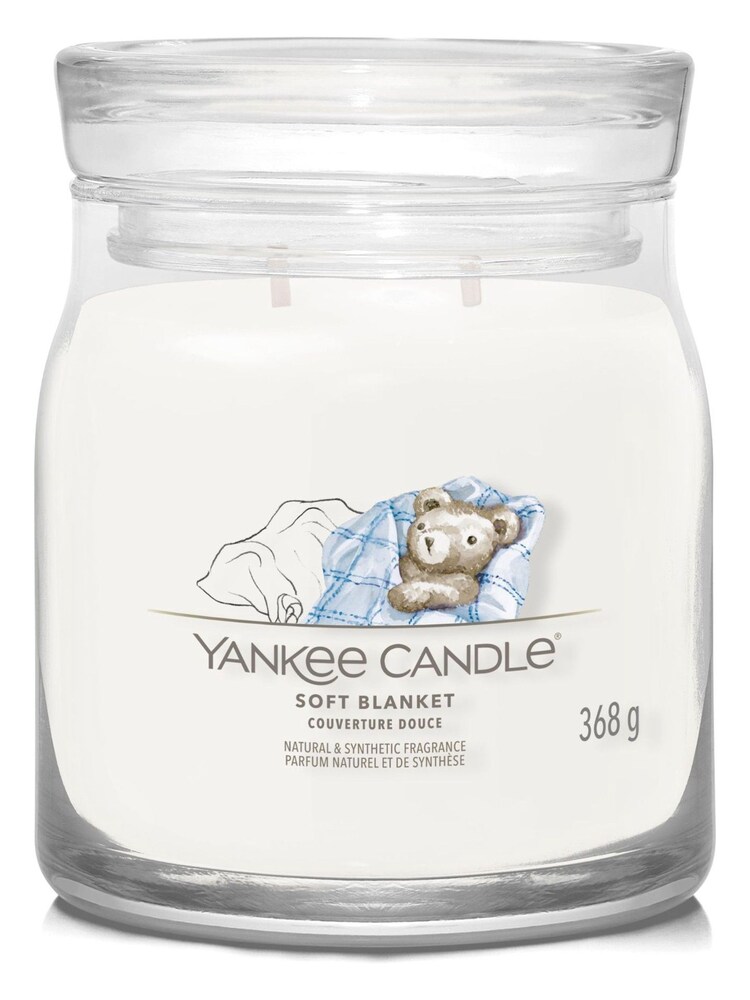 Yankee Candle No Colour Signature Jar Scented Candle, Soft Small Jar Blanket - Image 2 of 3