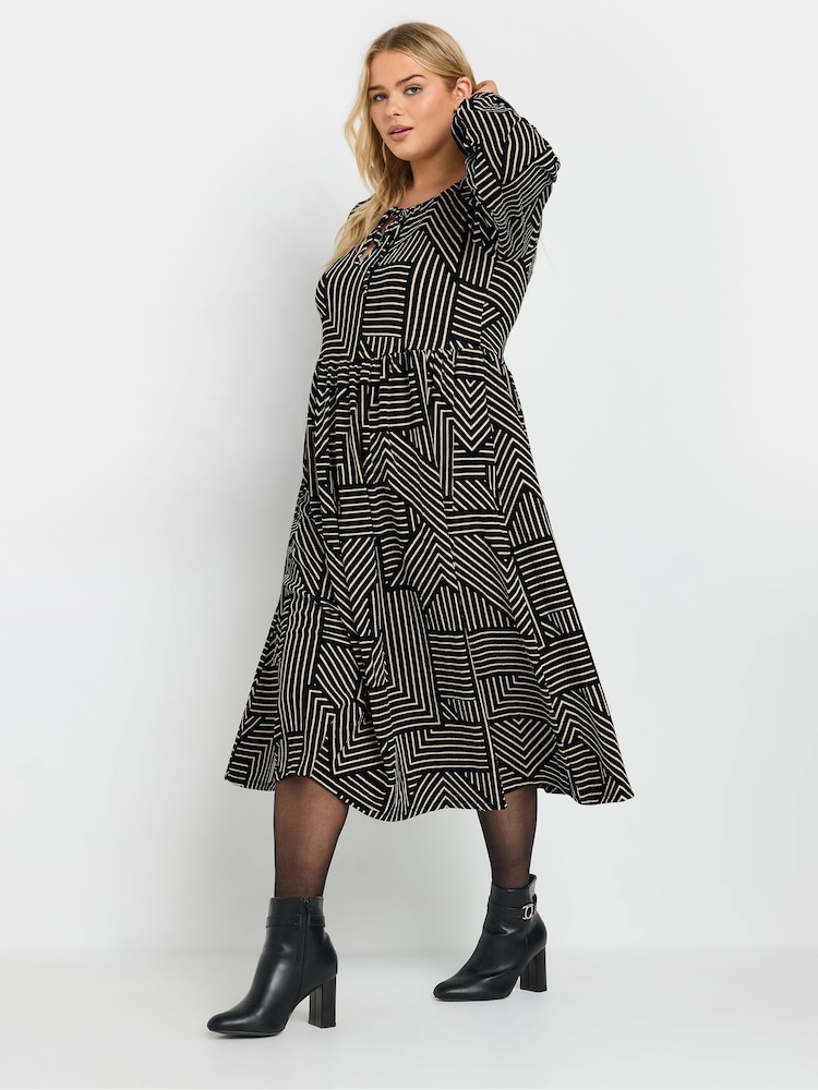 Yours Curve Black Textured Midaxi Dress - Image 2 of 4