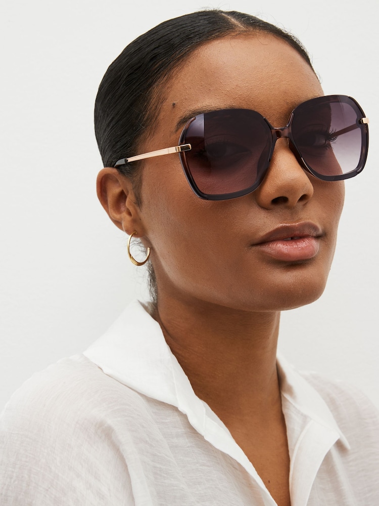 Tortoiseshell Brown Lens Detail Large Sunglasses - Image 1 of 6