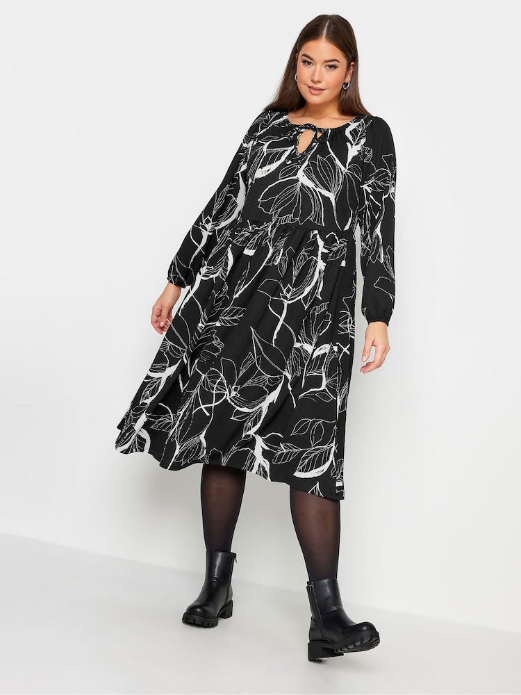 Yours Curve Black Textured Midaxi Dress - Image 2 of 4