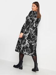 Yours Curve Black Textured Midaxi Dress - Image 3 of 4