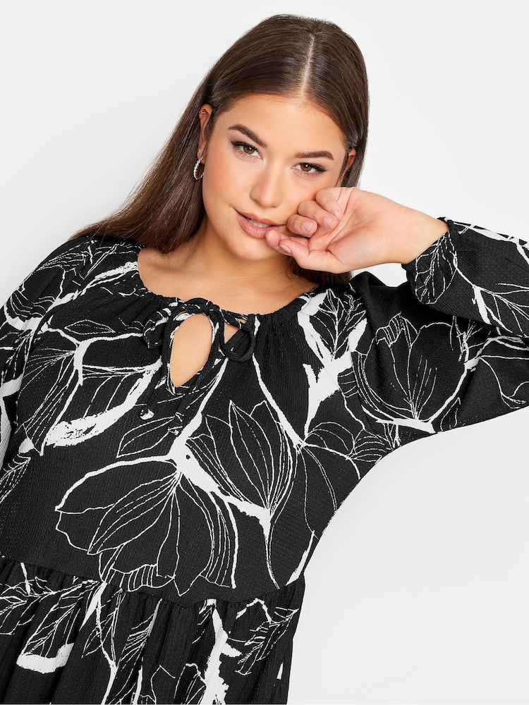 Yours Curve Black Textured Midaxi Dress - Image 4 of 4