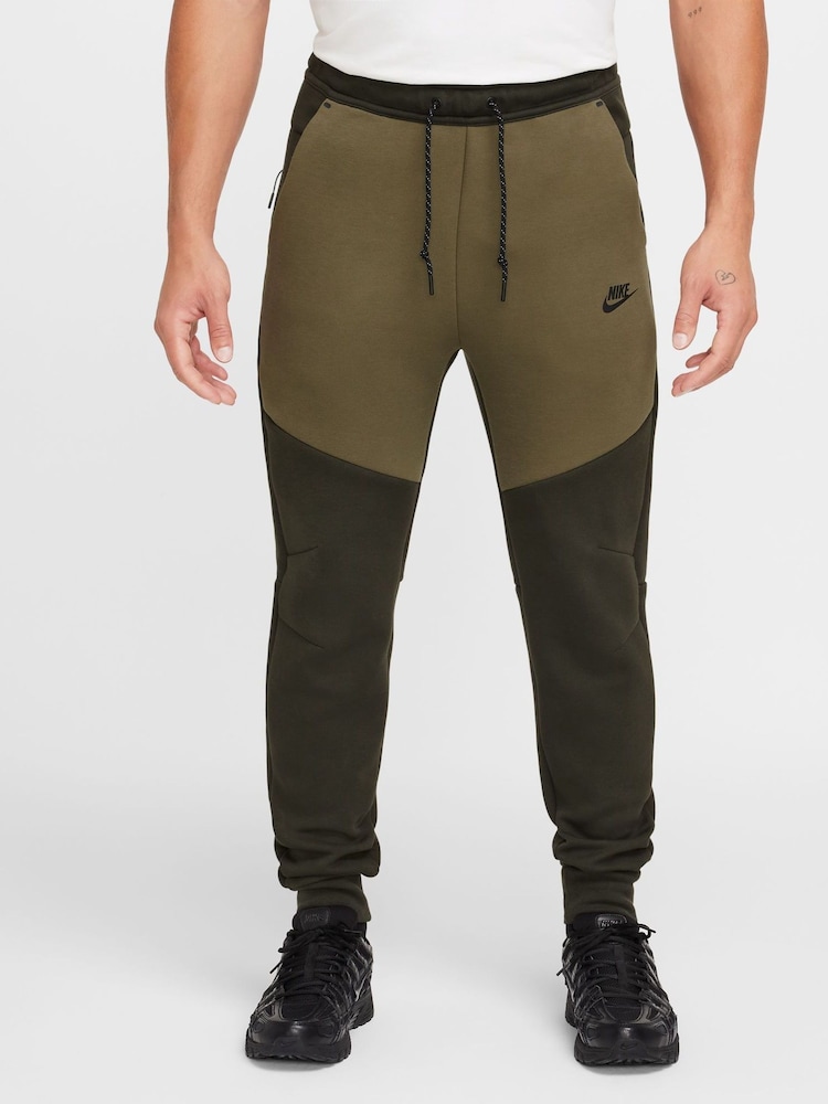 Khaki - Nike Tech-Fleece-Jogginghose - Bild 1 von 9