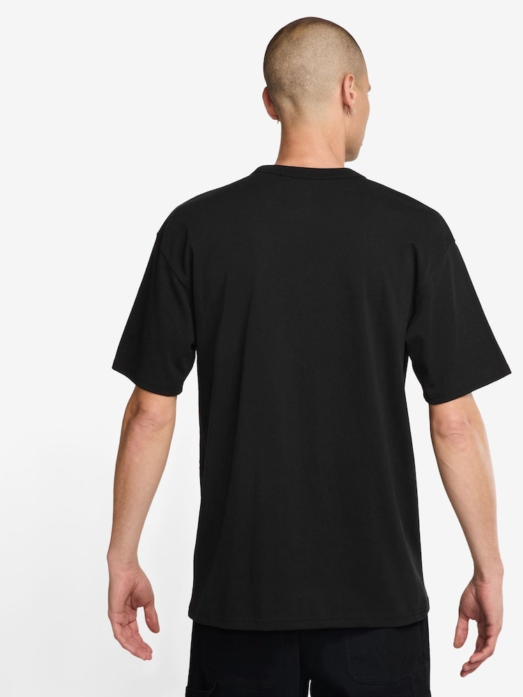 Nike Black Front Chest Tab 100% Cotton Logo T-Shirt - Image 2 of 3