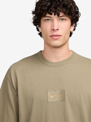 Nike Neutral Olive Front Chest Tab 100% Cotton Logo T-Shirt - Image 3 of 3