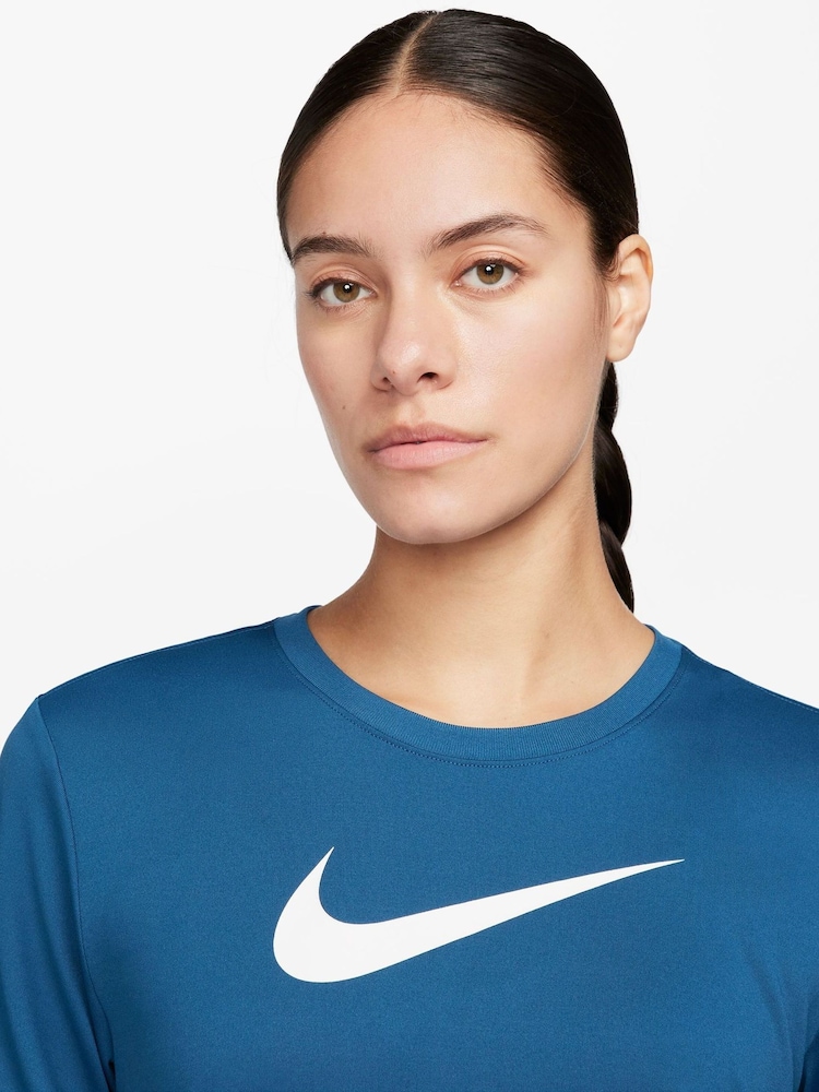 Nike Blue Dri-FIT Graphic Swoosh Short Sleeve T-Shirt - Image 7 of 7