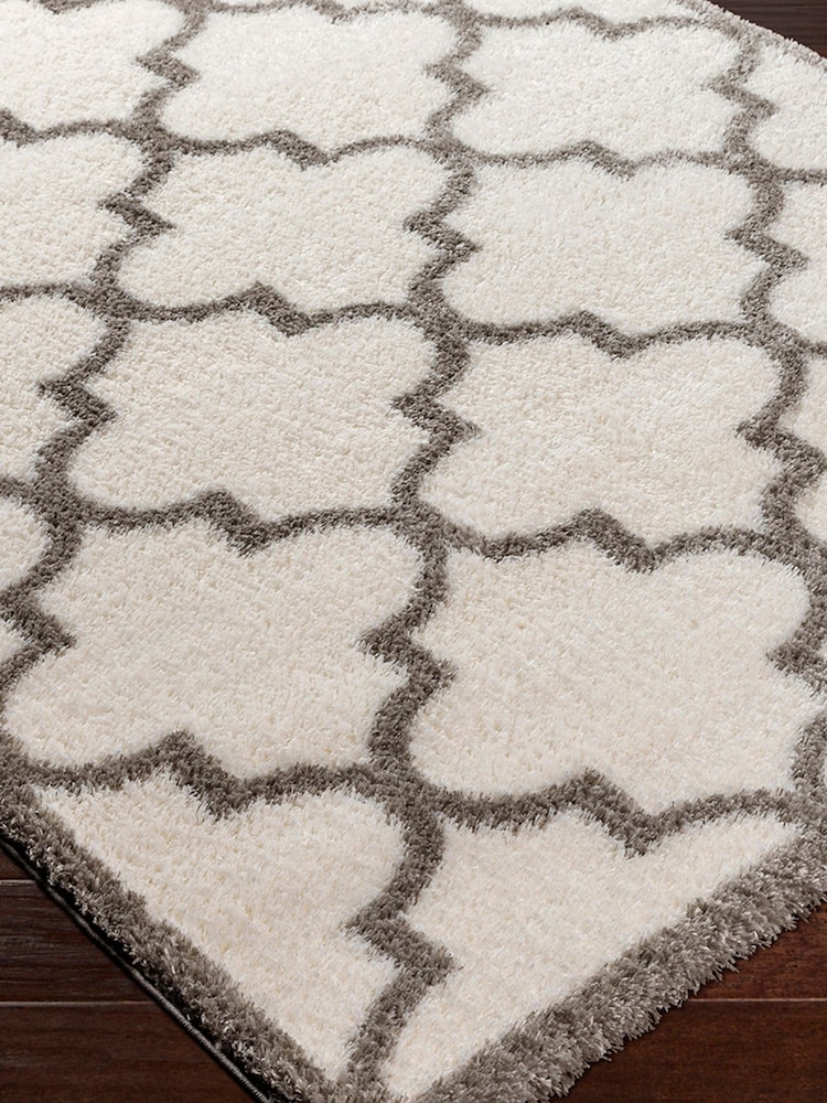 LIVABLISS Ivory Trellis Cloudy Shaggy Plush Pile Rug - Image 6 of 6 LIVABLISS Ivory Trellis Cloudy Shaggy Plush Pile Rug - Image 6 of 6