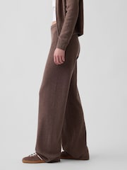 Maro - Pantaloni lejeri din tricot Gap CashSoft - Imaginea 3 din 5